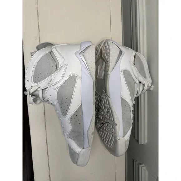 Nike Air Jordan 7 Retro "Pure Money" (also known as "Pure Platinum") - Picture 4 of 5